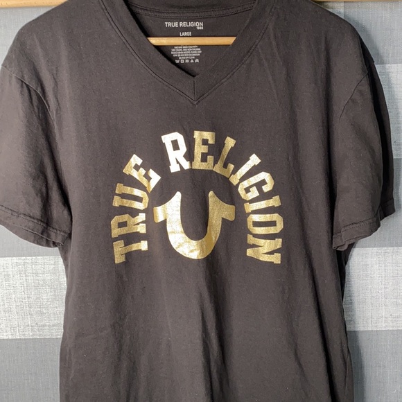 True Religion T Shirt V neck - Picture 2 of 4